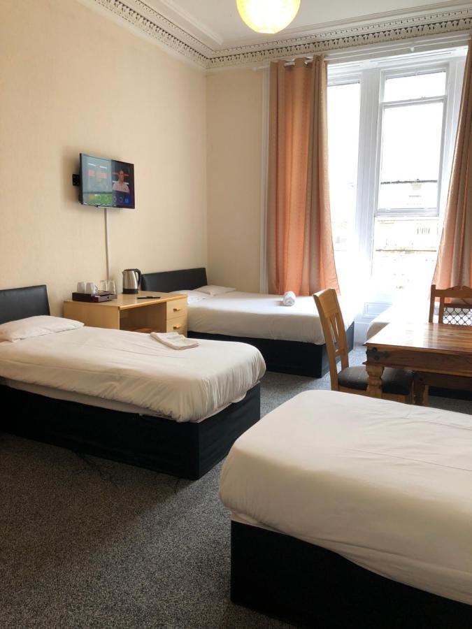Bed & Breakfast Renfrew At Centre *
