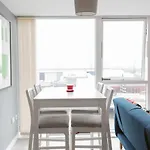 Pass The Keys Lovely New 1-Bedroom Glasgow Harbour River View