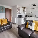 Host & Stay - London Avenue