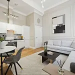 Luxurious 2 Bed Blythswood Flat