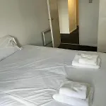 Comfortable 2 Bed Apart For Contractor & Families