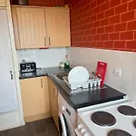 Cosy Room In Glasgow Central