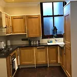 2-Bed Cottage Sleeps 4 10 Mins To Glasgow Centre
