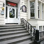 Clifton Hotel