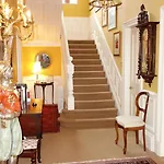 Claremont House B&B