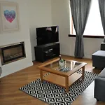 Fantastic 3 Bedroom House In Langside/Shawlands Glasgow