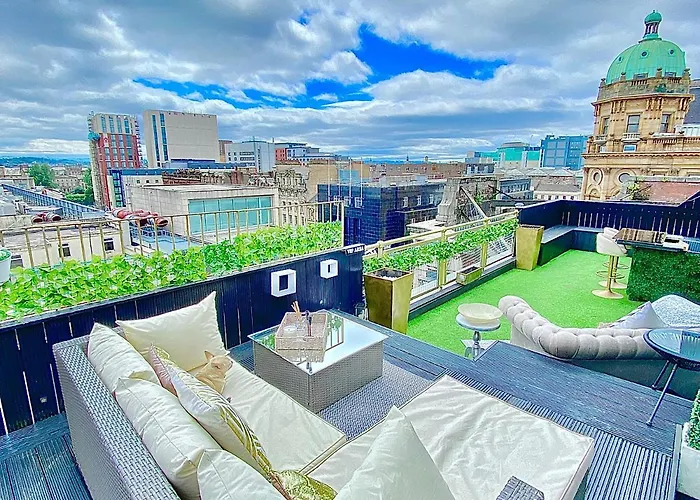 Glasgow Two Bedroom Penthouse