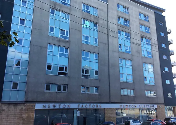 Port Dundas Apartments