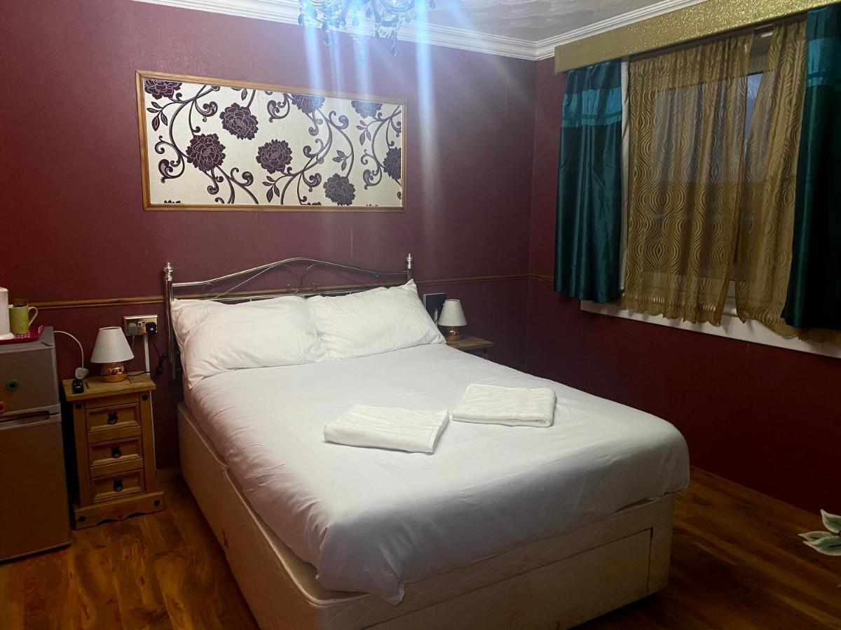 Guest house Luxurious Near Charing Cross Glasgow