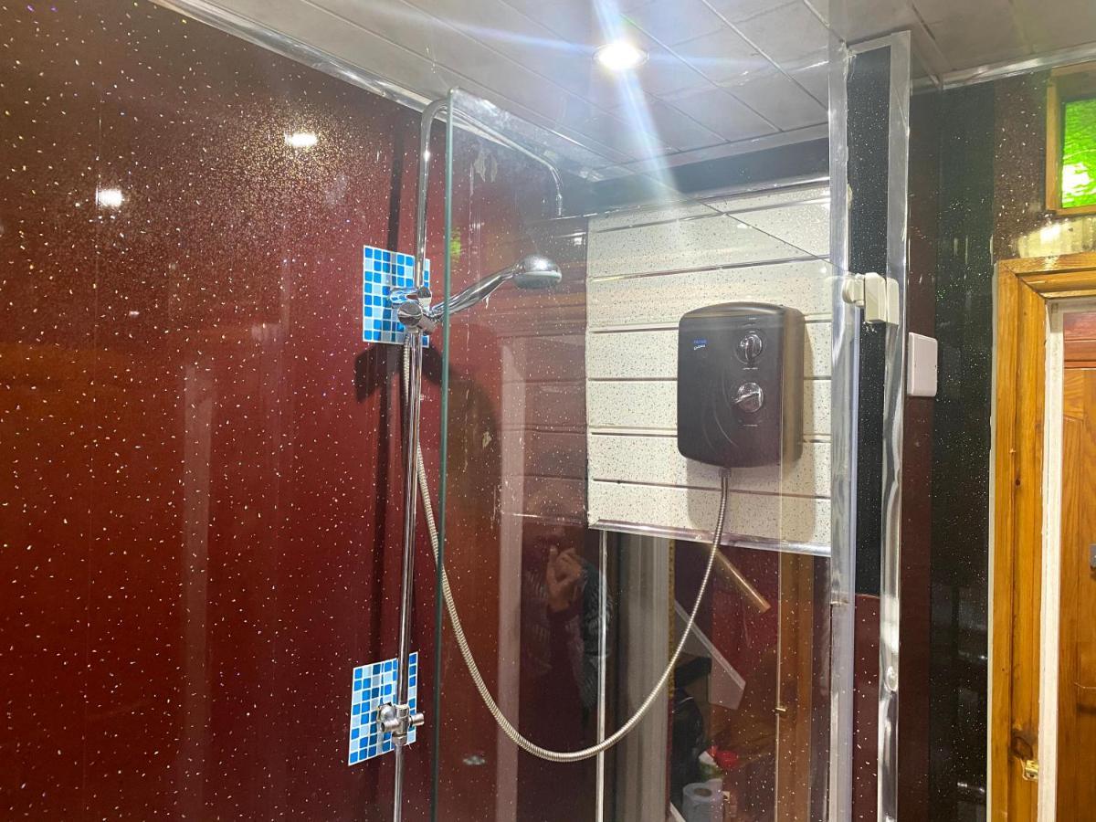 Luxurious Near Charing Cross Guest house