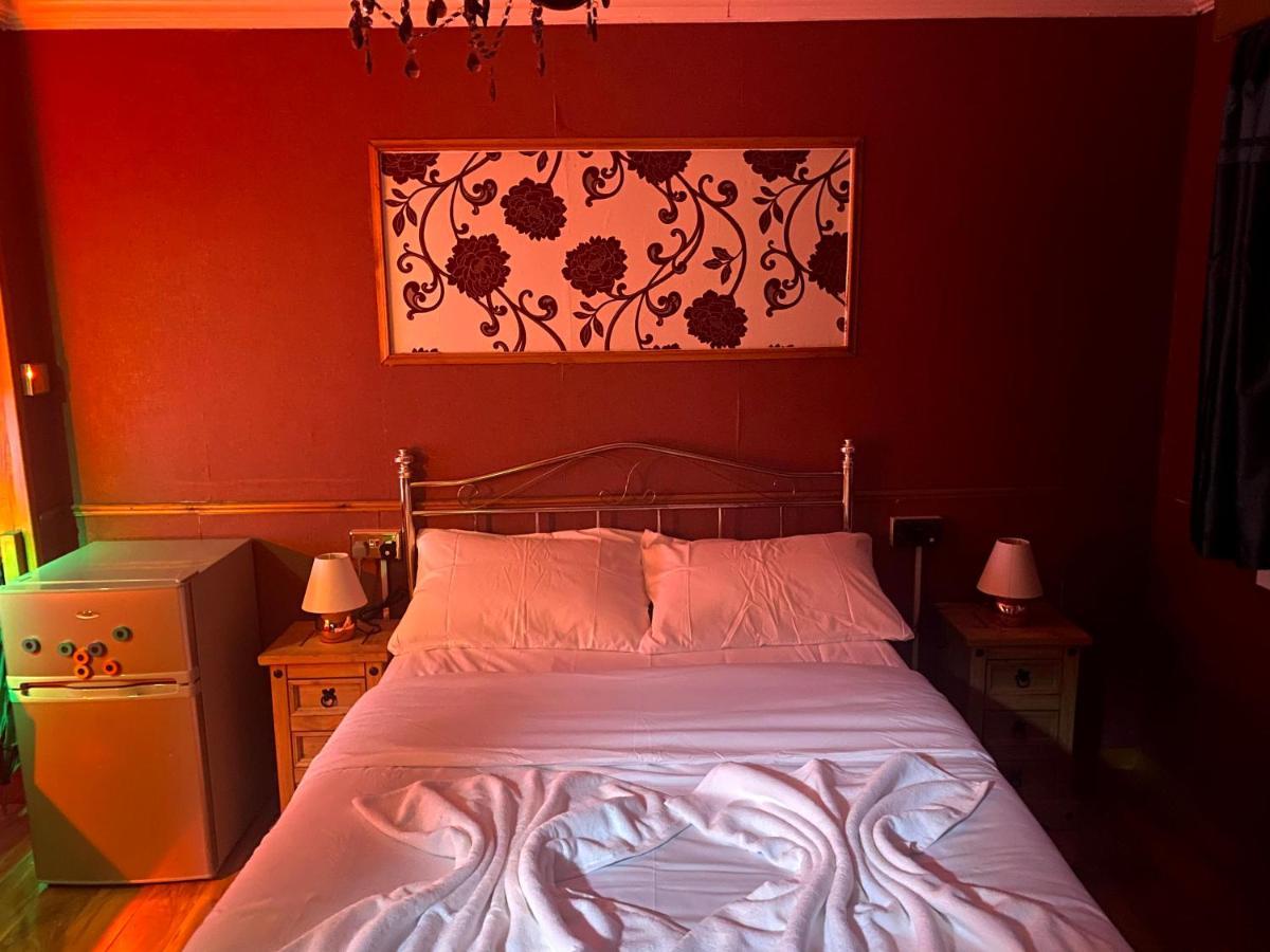 Luxurious Near Charing Cross