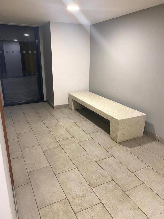 Luxurious Near Charing Cross Glasgow
