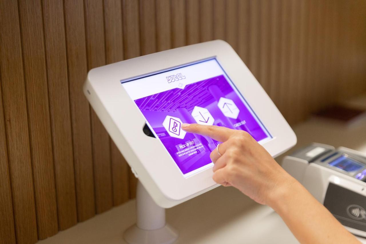 Hotel Yotel 4*