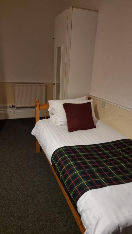 Hampton Court - Centre Guest house Glasgow