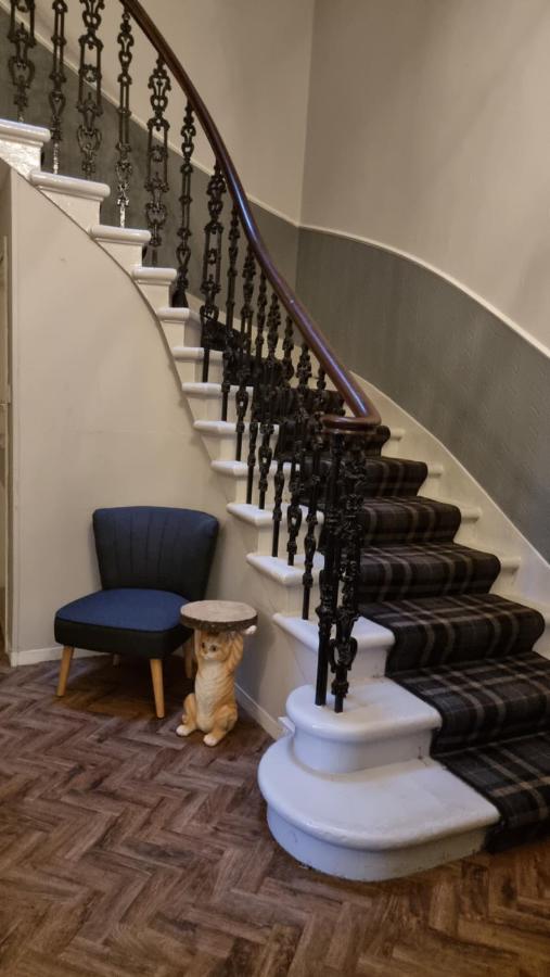 Guest house Hampton Court - Centre 3*