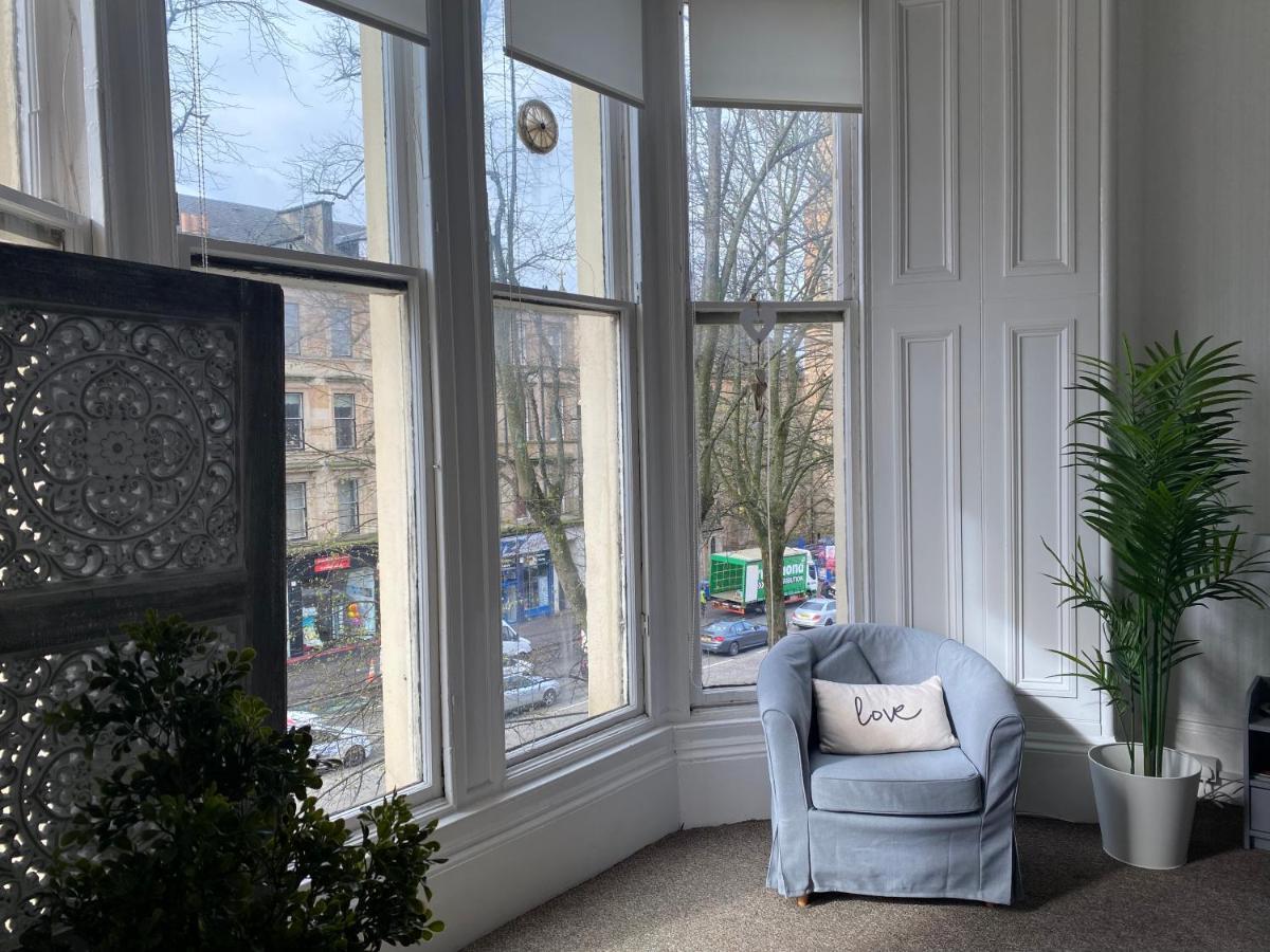 Captivating In Westend Uk Apartment *