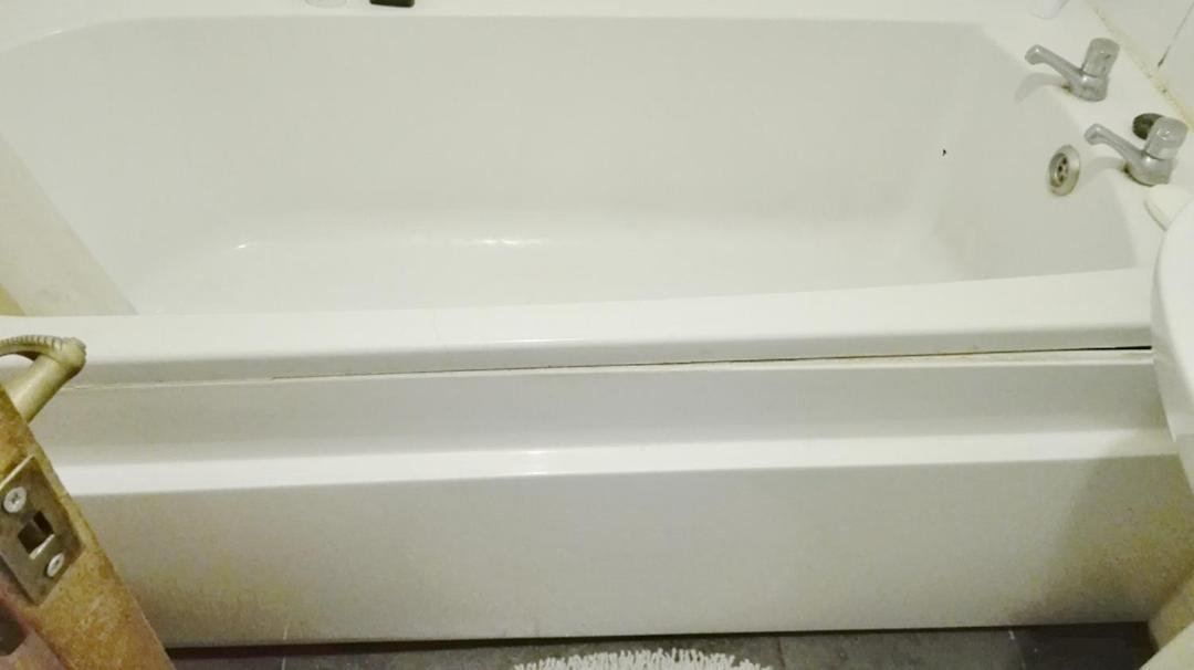 A Double Bedroom Near Centre Not In Great Condition Suitable For Short *