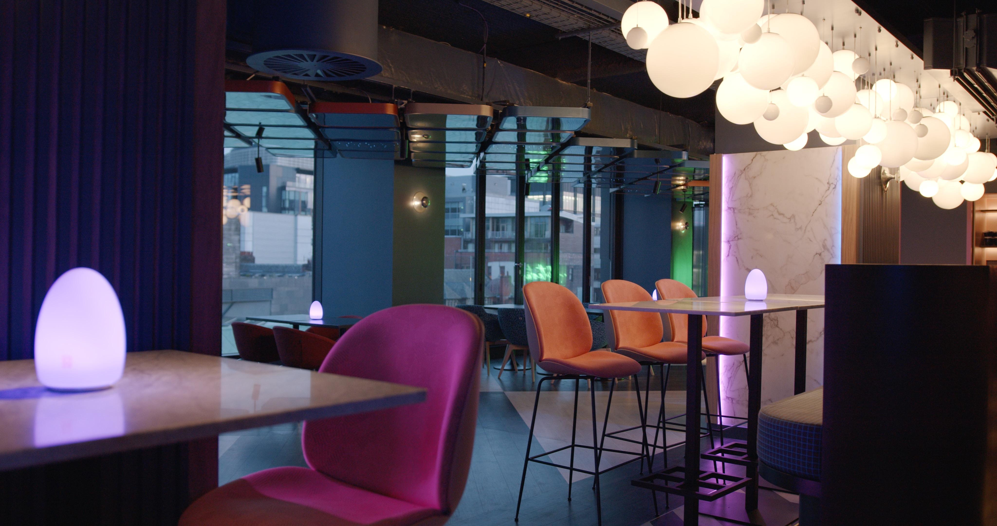 Yotel Hotel 4*