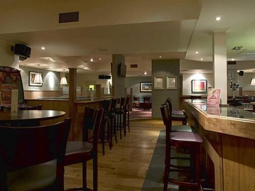 Orchard Park Hotel