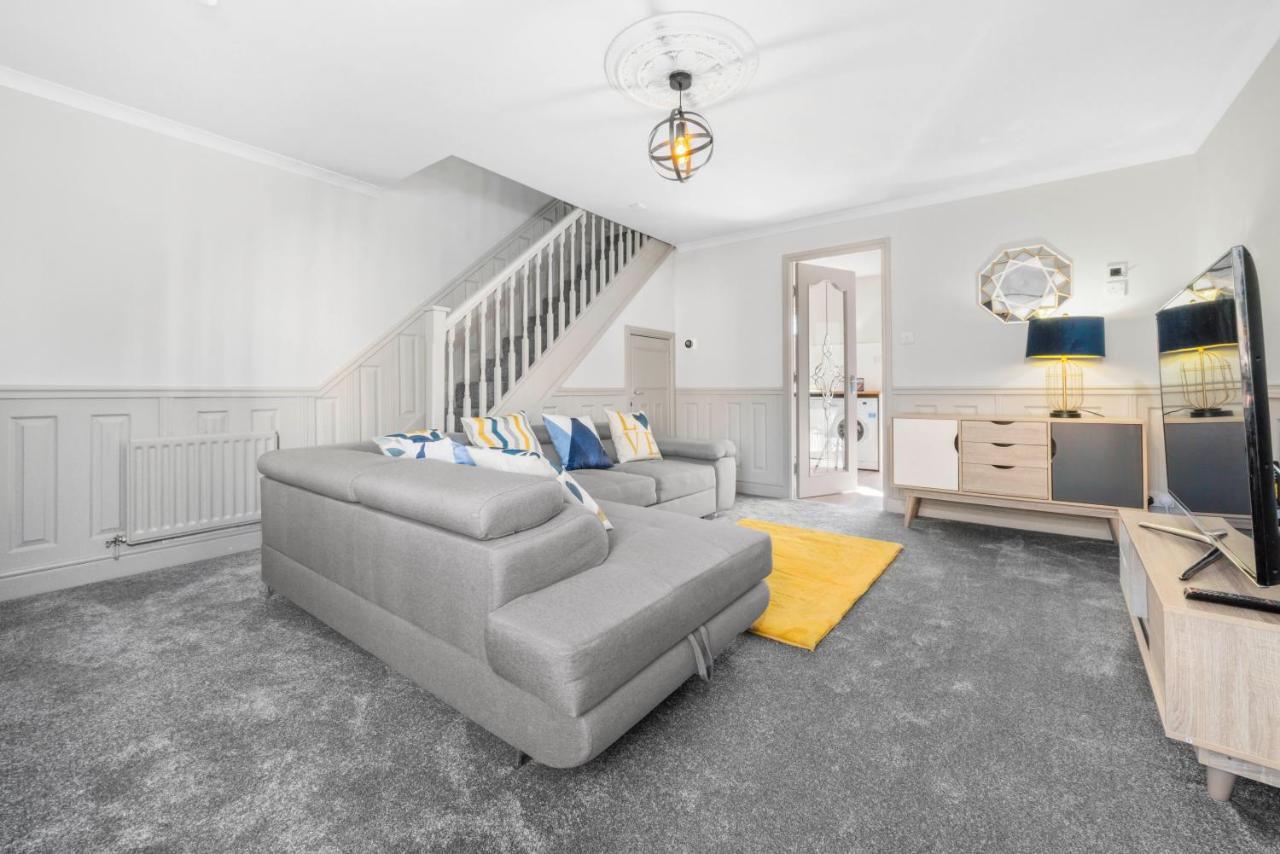 I'm Your Host - Bridgeton House Holiday home Glasgow