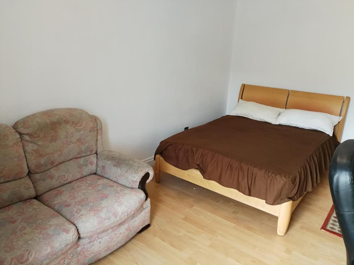 Budget Double Bedroom Near Centre And West End Glasgow