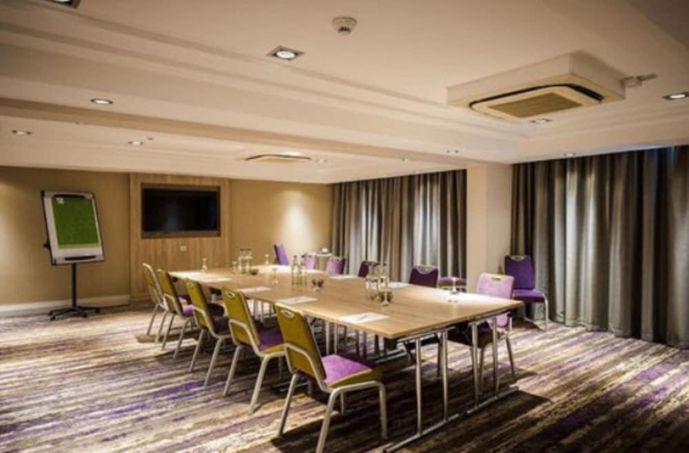 Doubletree By Hilton 4* Glasgow