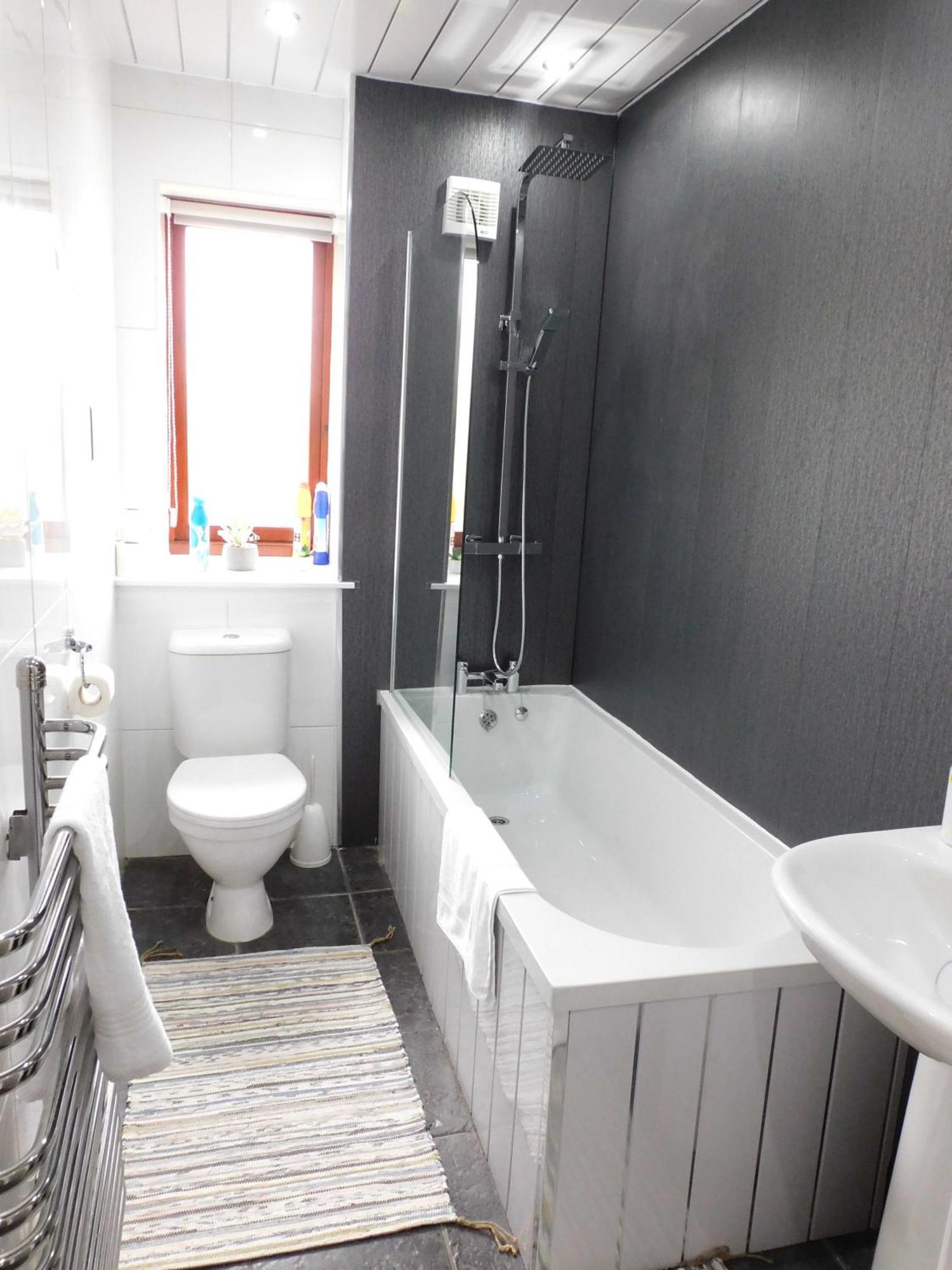 Apartment Charming 2 Bed Close To And Sec Hydro Glasgow