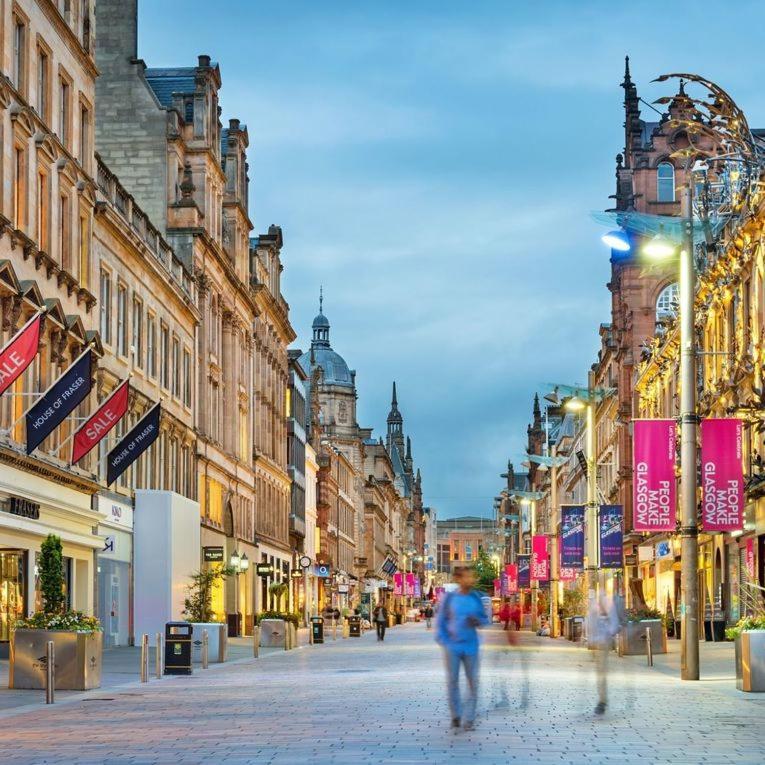 Sauchiehall Street Apartment