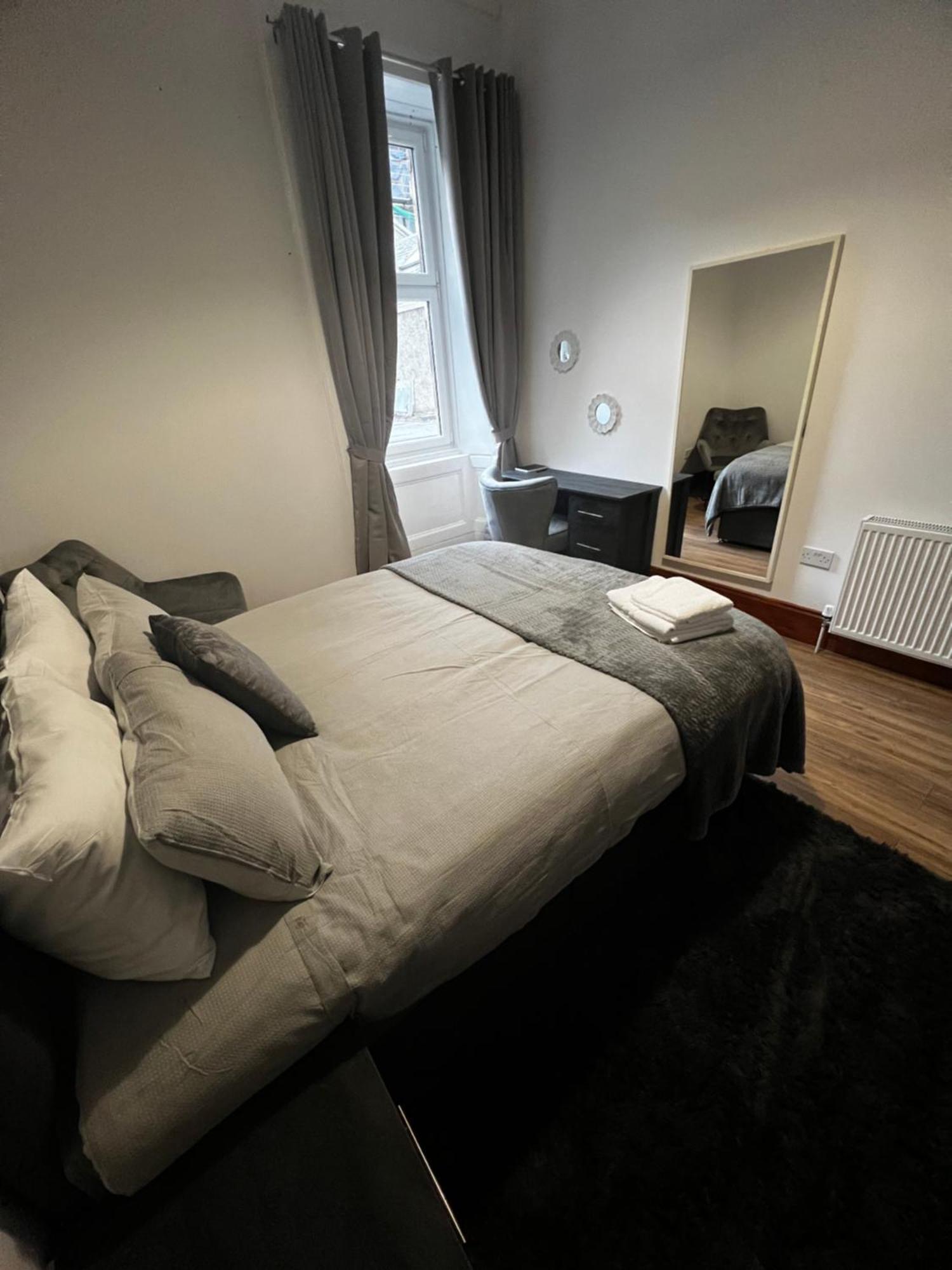 Apartment Sauchiehall Street *