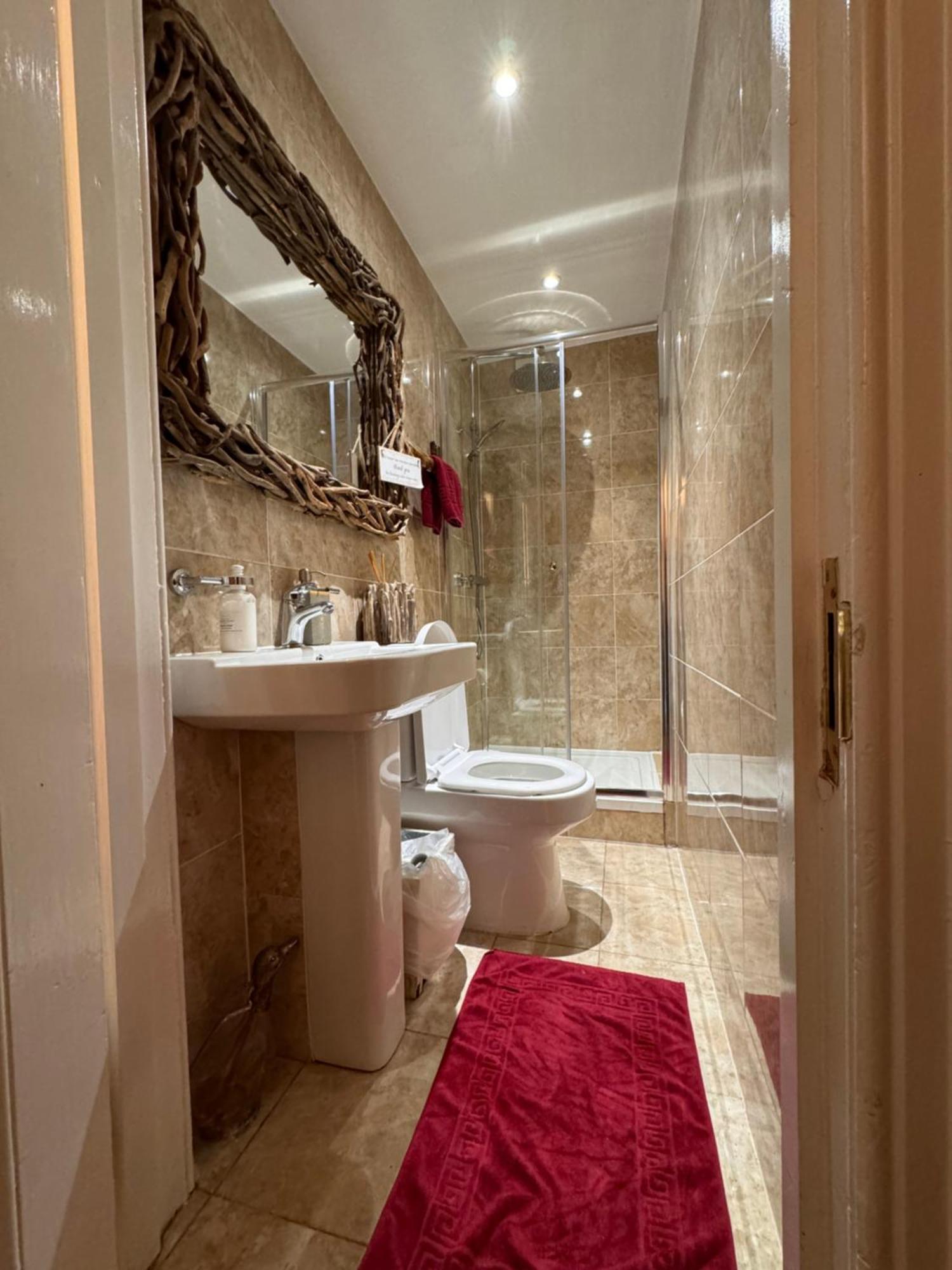 The West Highland Way Pitches 5* Glasgow