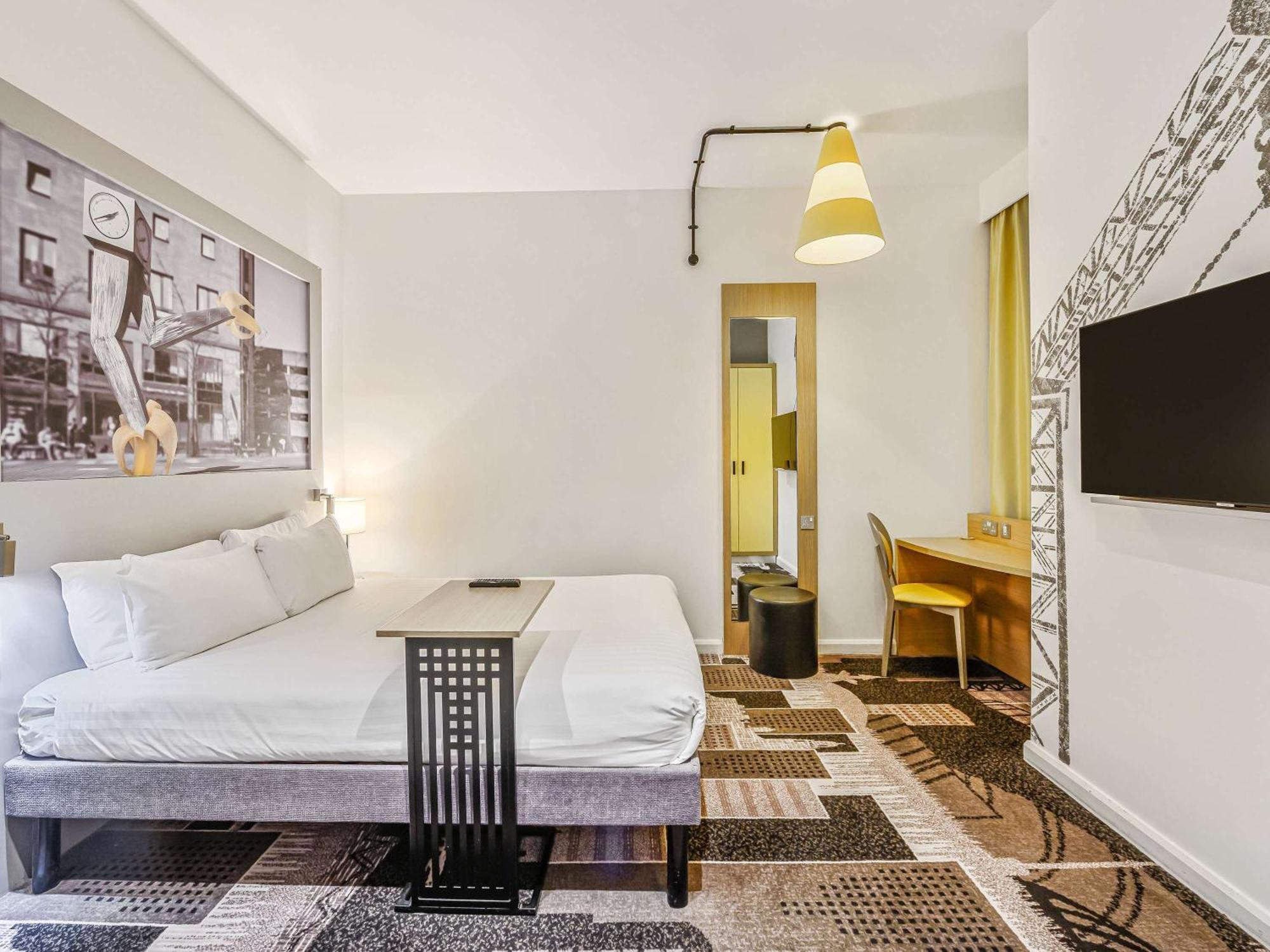 Hotel Ibis Styles Centre George Square 3*