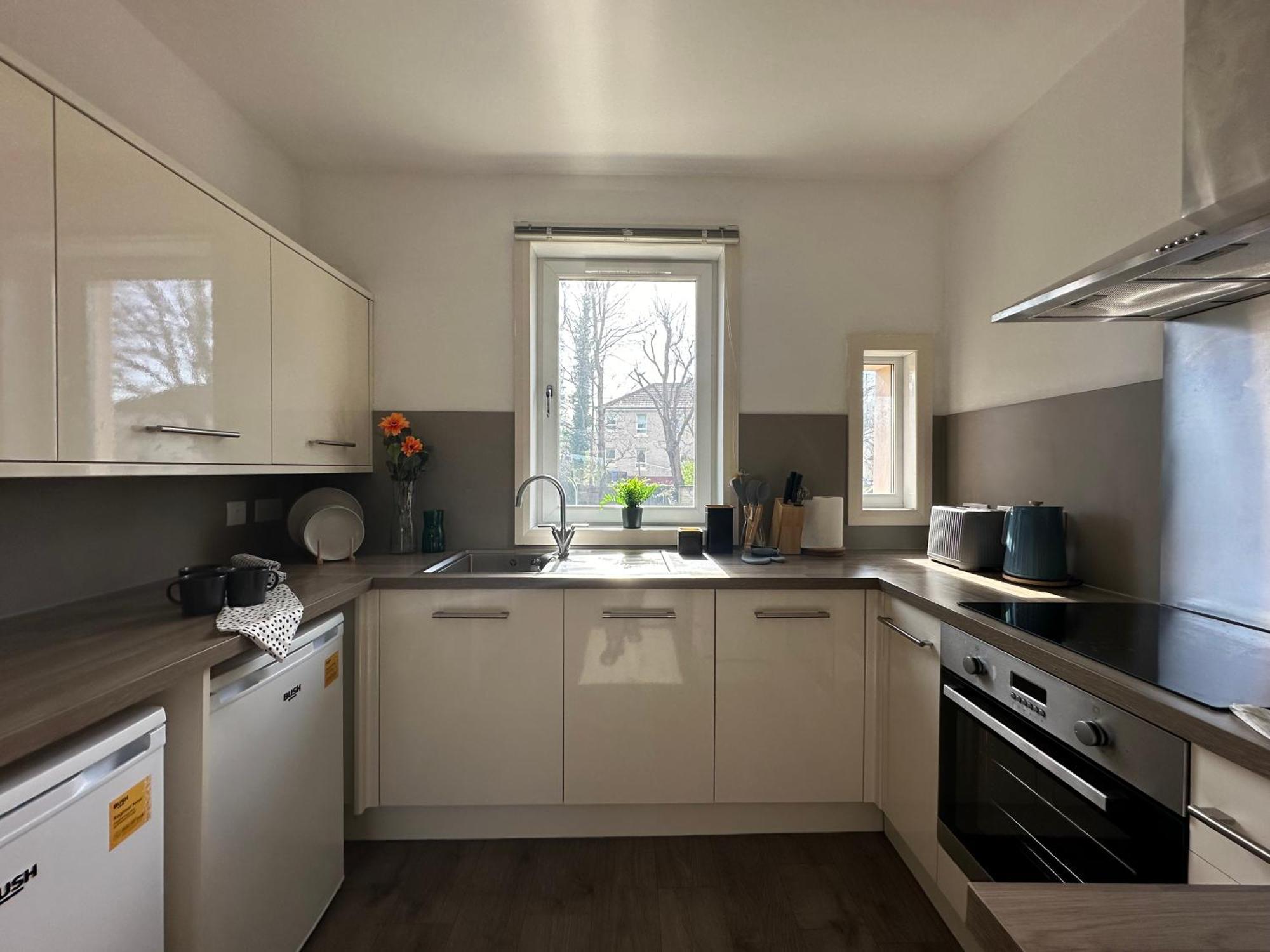Apartment Modern Style , Separate Entrance *