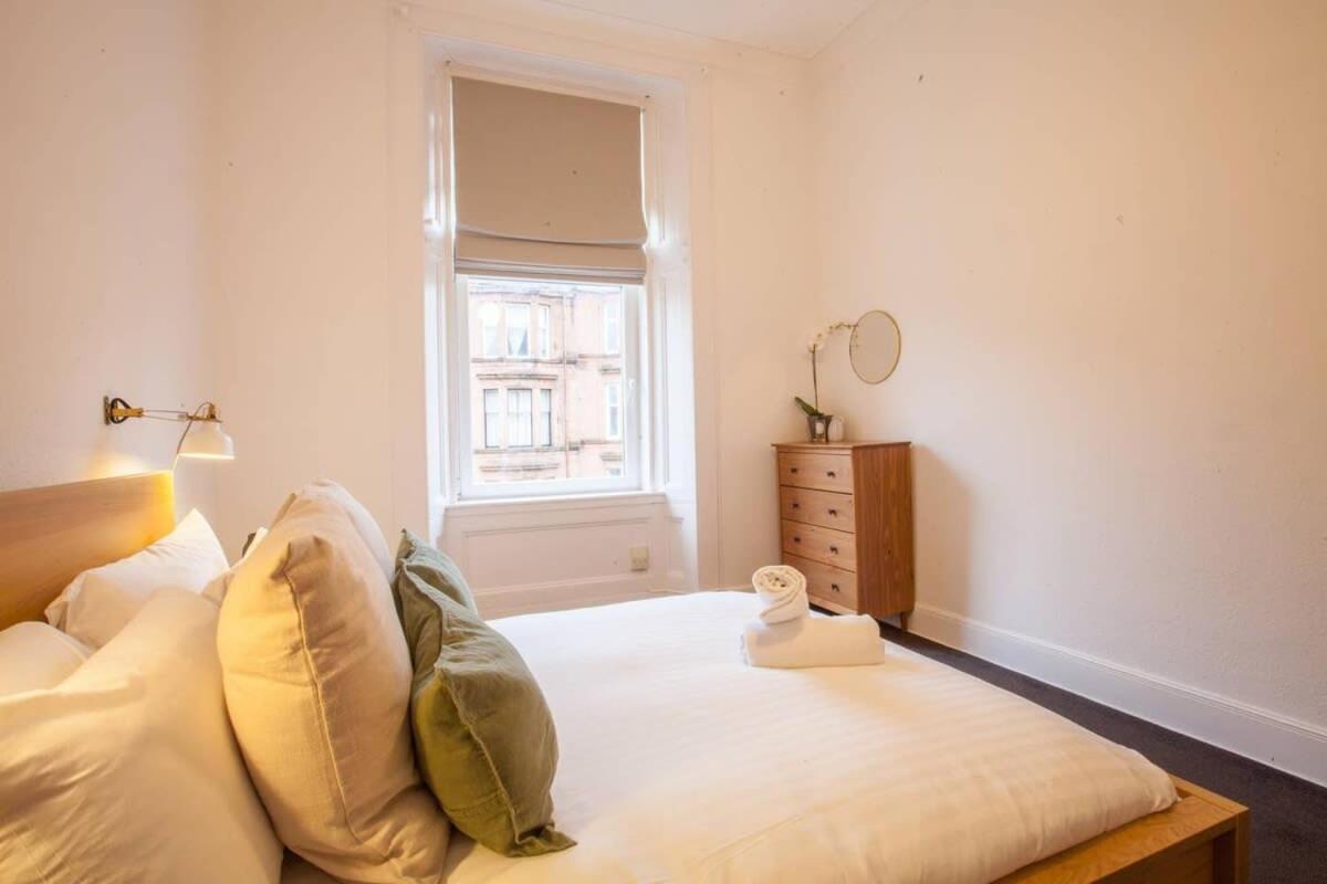 Apartment Stunning 2 Bed In Heart Of West End *