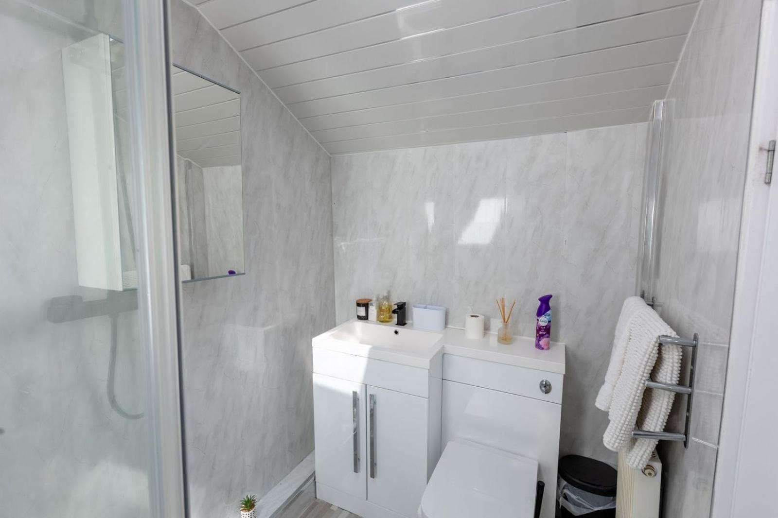 Holiday home Spacious 3 Bedroom In - Free Parking Glasgow