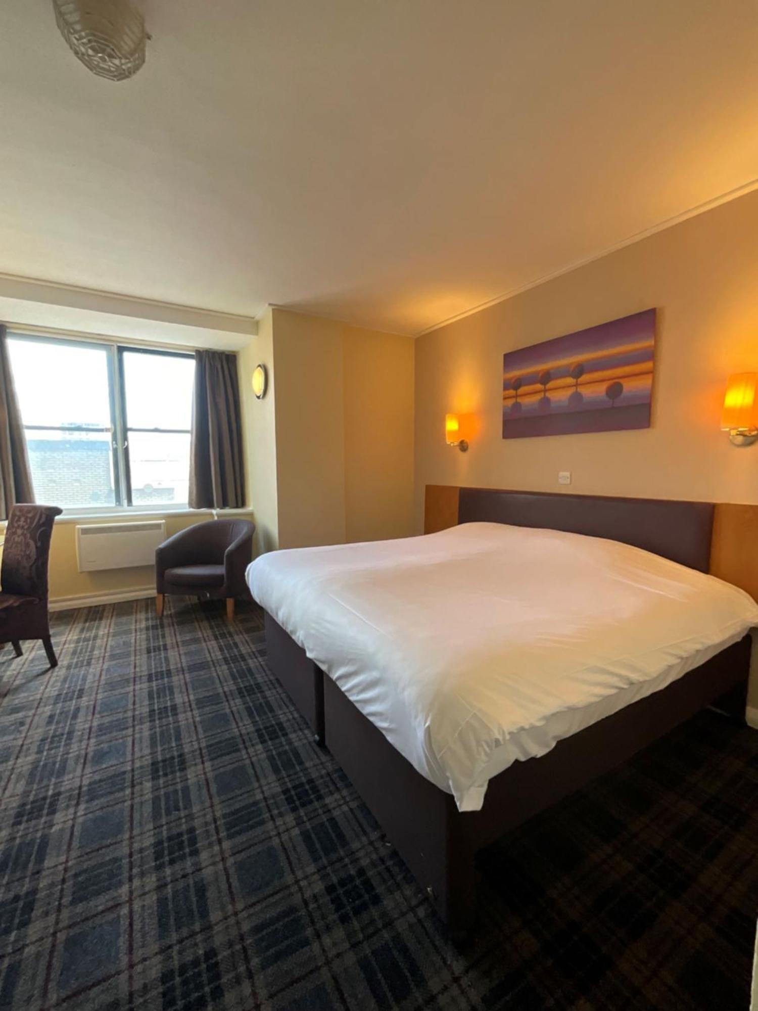 Britannia Hotel 3*