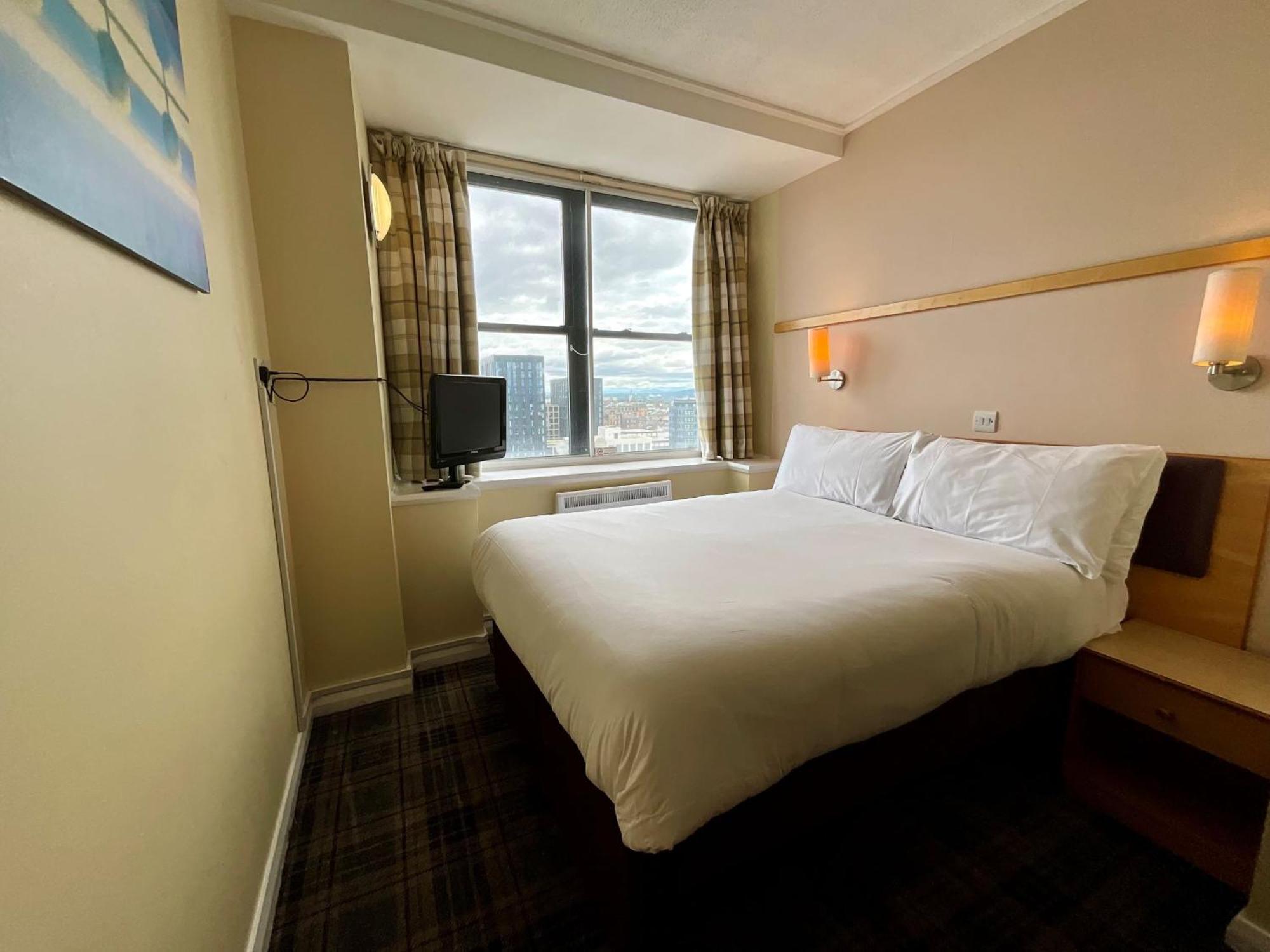 Britannia 3* Glasgow