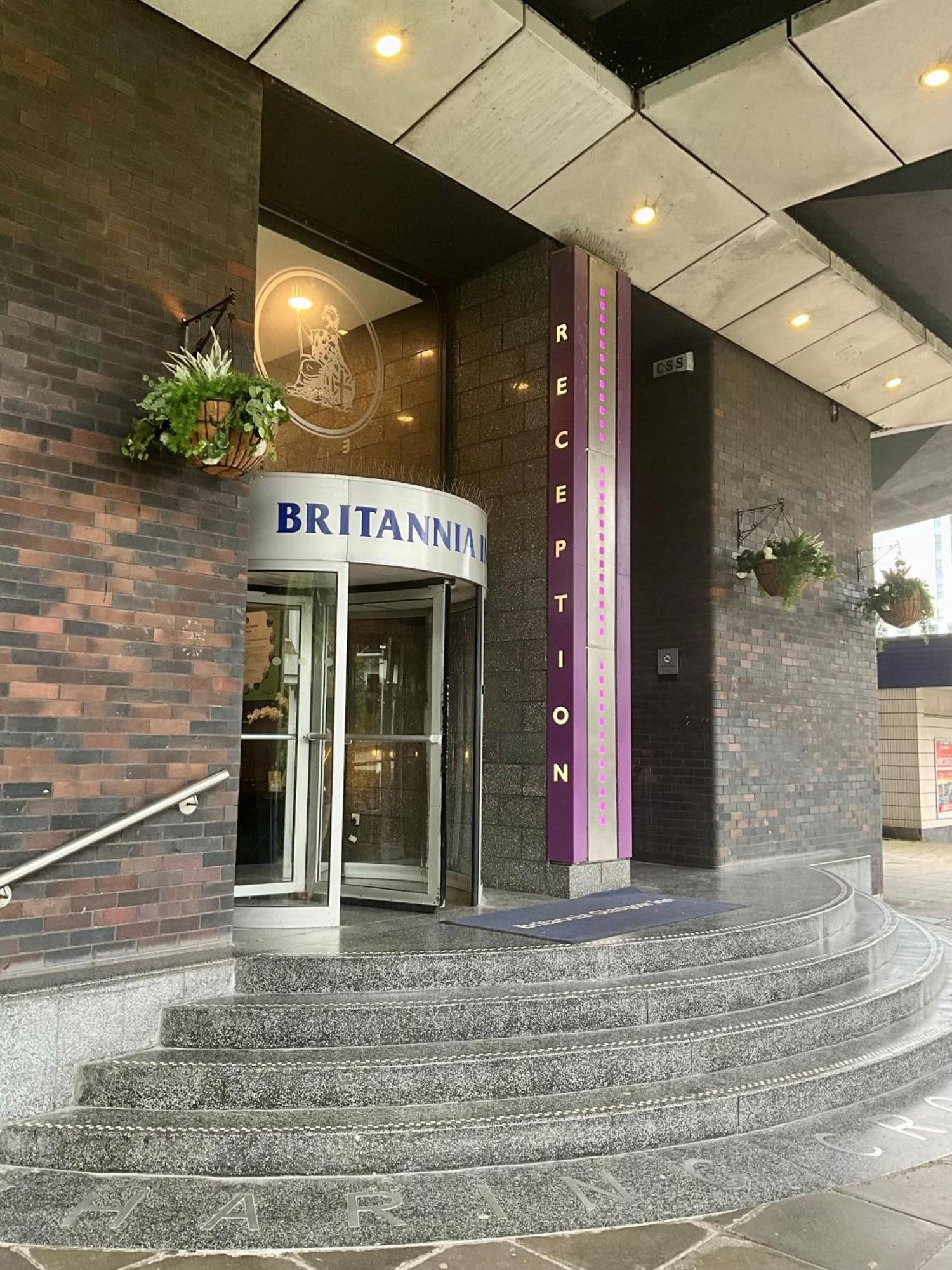 Britannia Hotel 3*