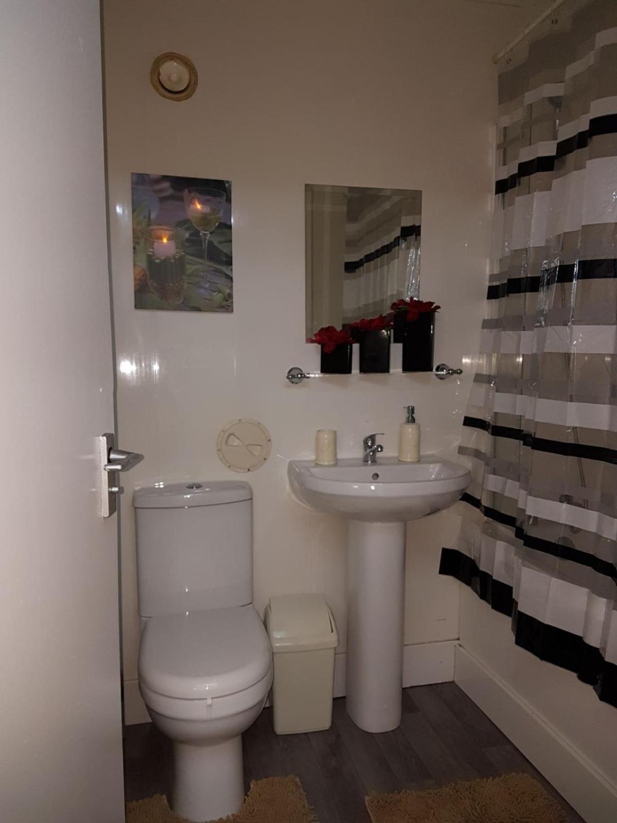Private Near Centre Braid Guest house Glasgow