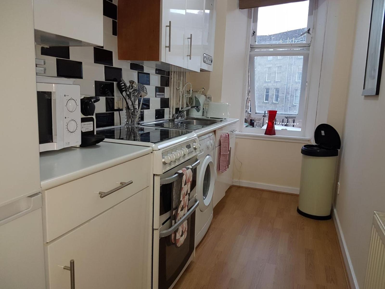 Private Near Centre Braid * Glasgow
