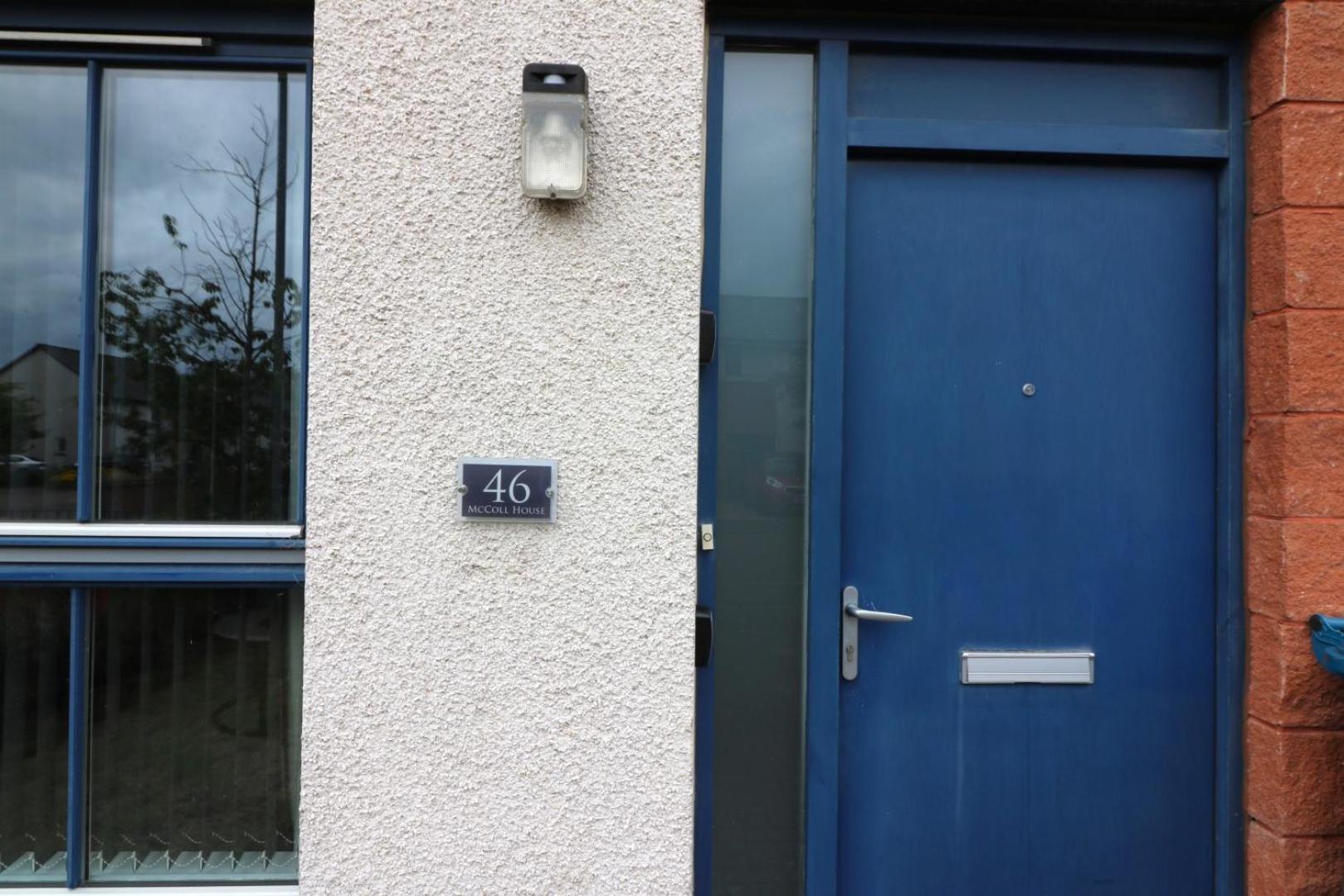 Signature - Oatlands House Apartment Glasgow