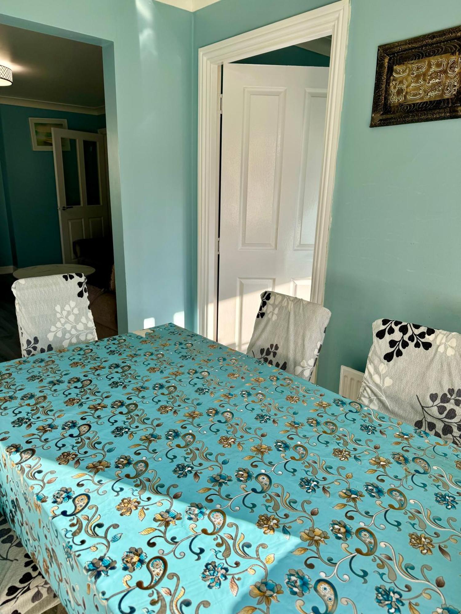 Holiday home Glasgow Guest House