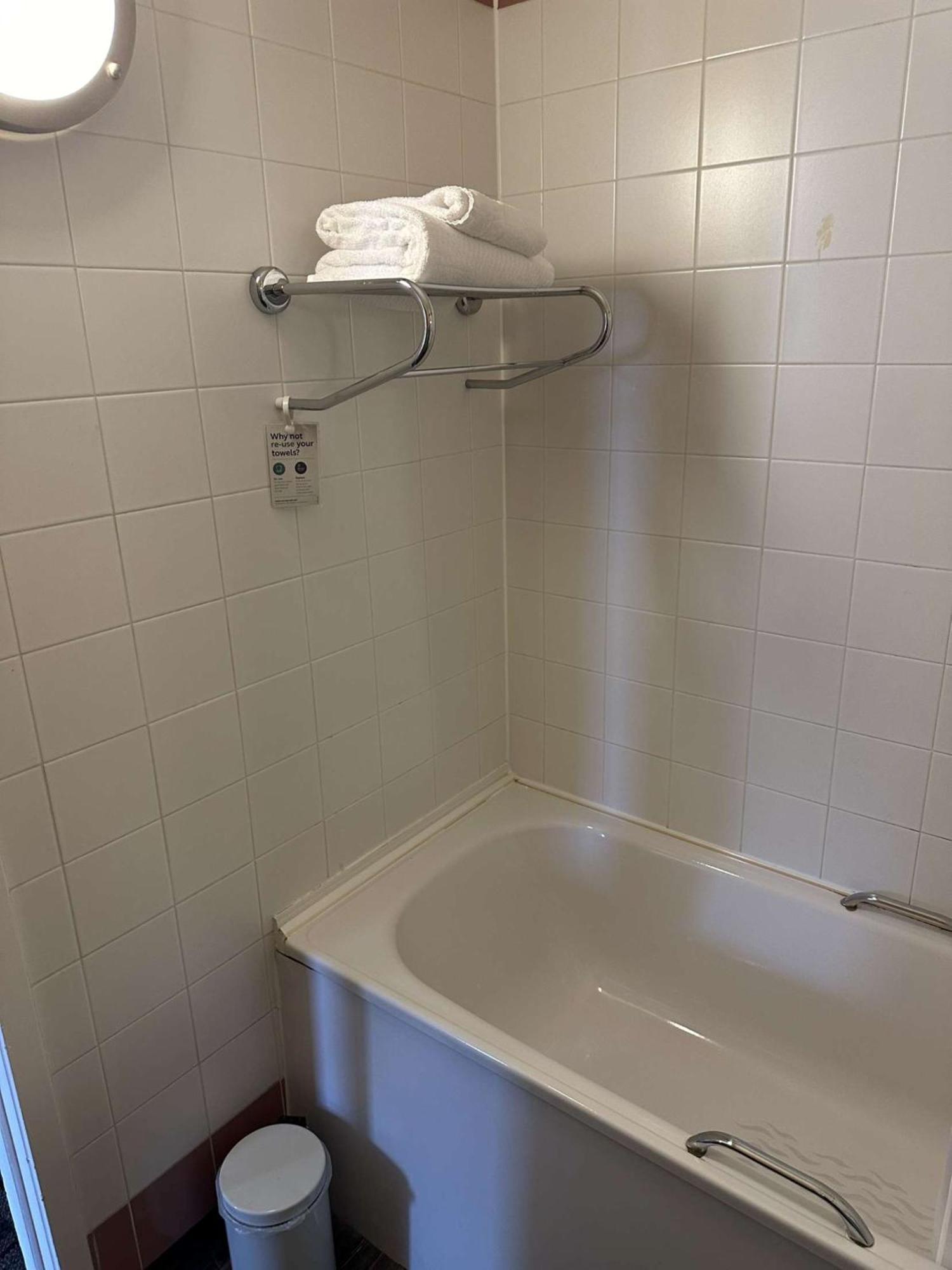 Britannia Hotel 3*
