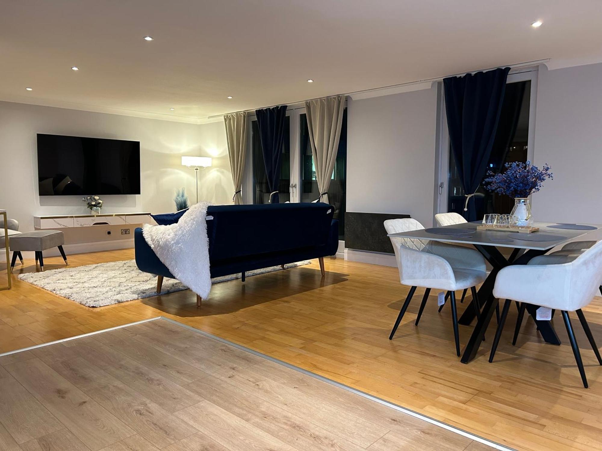 Apartment La *