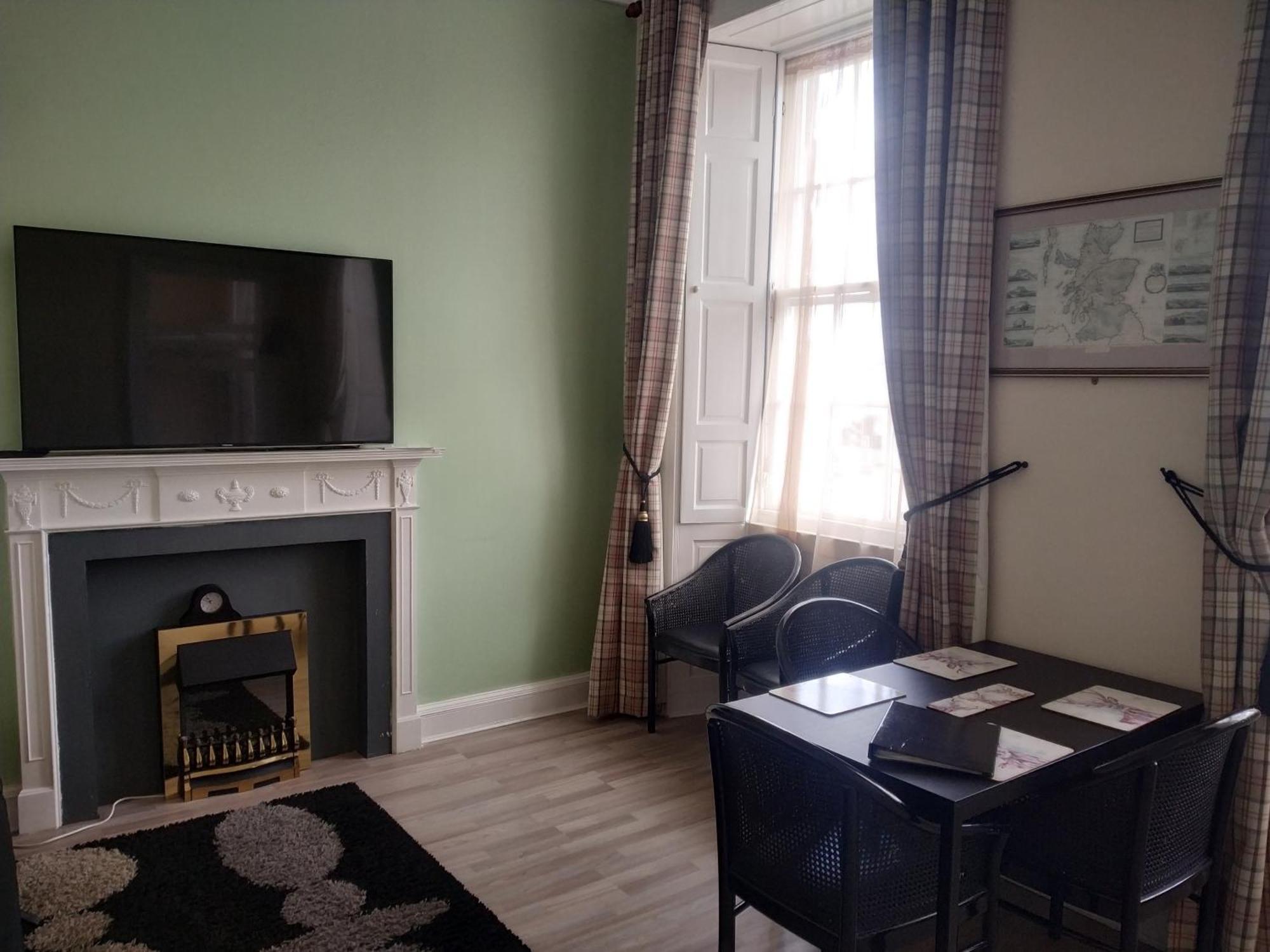 Charlotte Service Aparments *