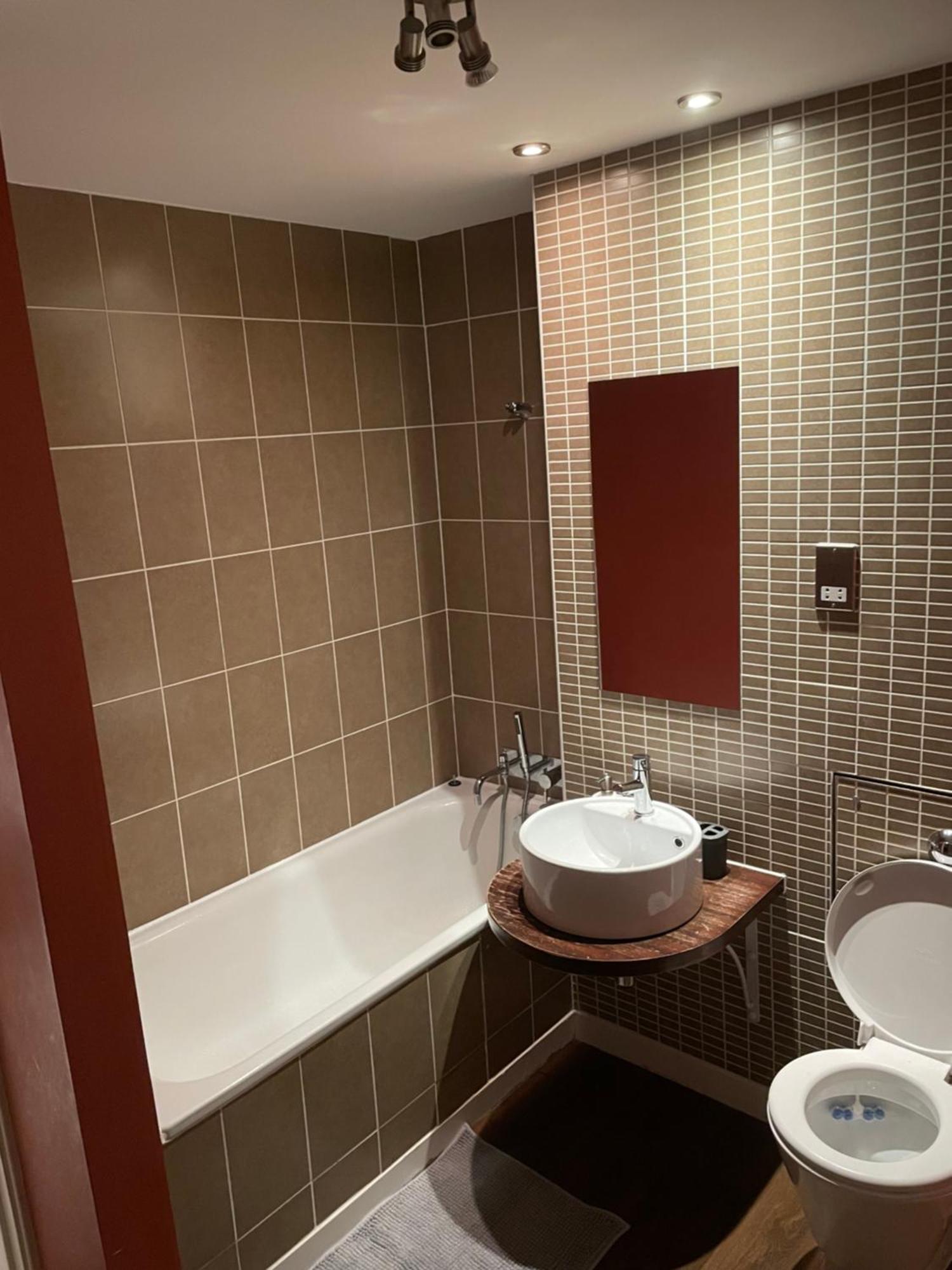5 Beds ,4 Bedroom Duplex West Of Near Centre Apartment Glasgow