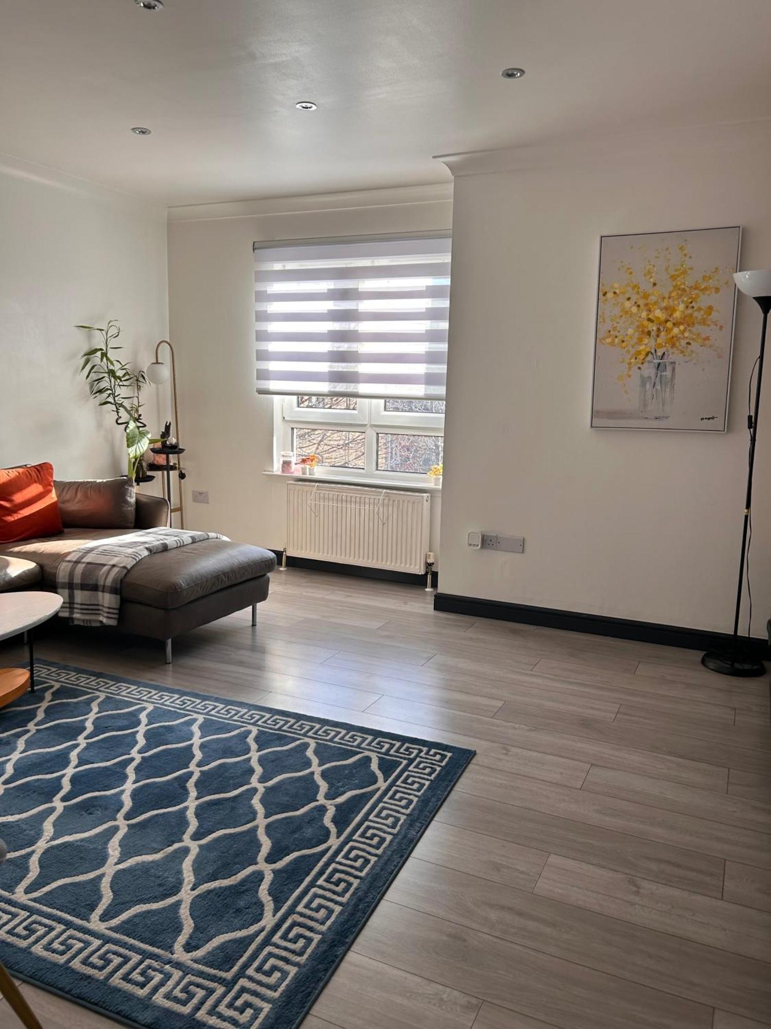 Modern Apartment-sleeps6-parking-seft Check In Glasgow