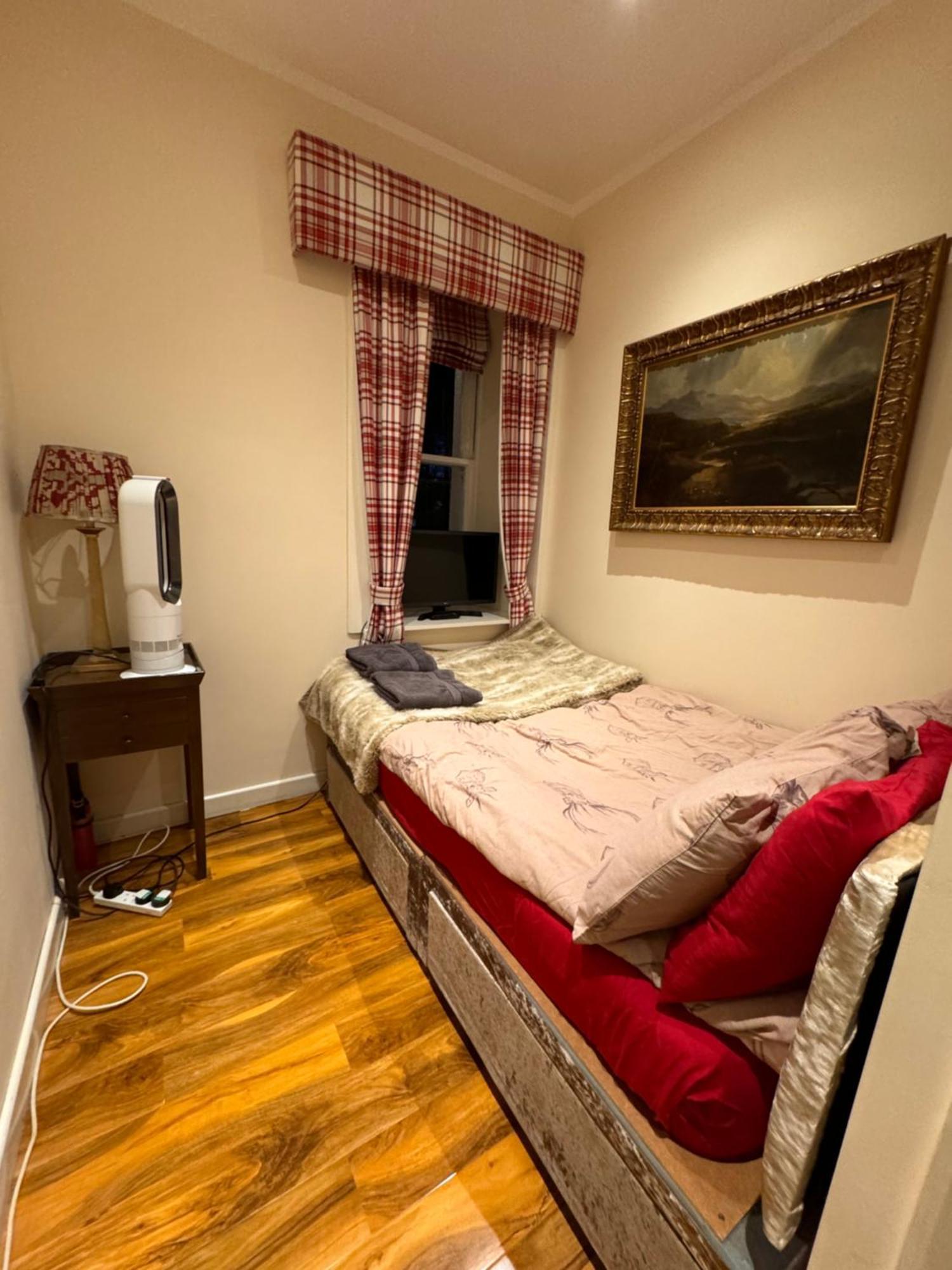 The West Highland Way Pitches Hotel 5*