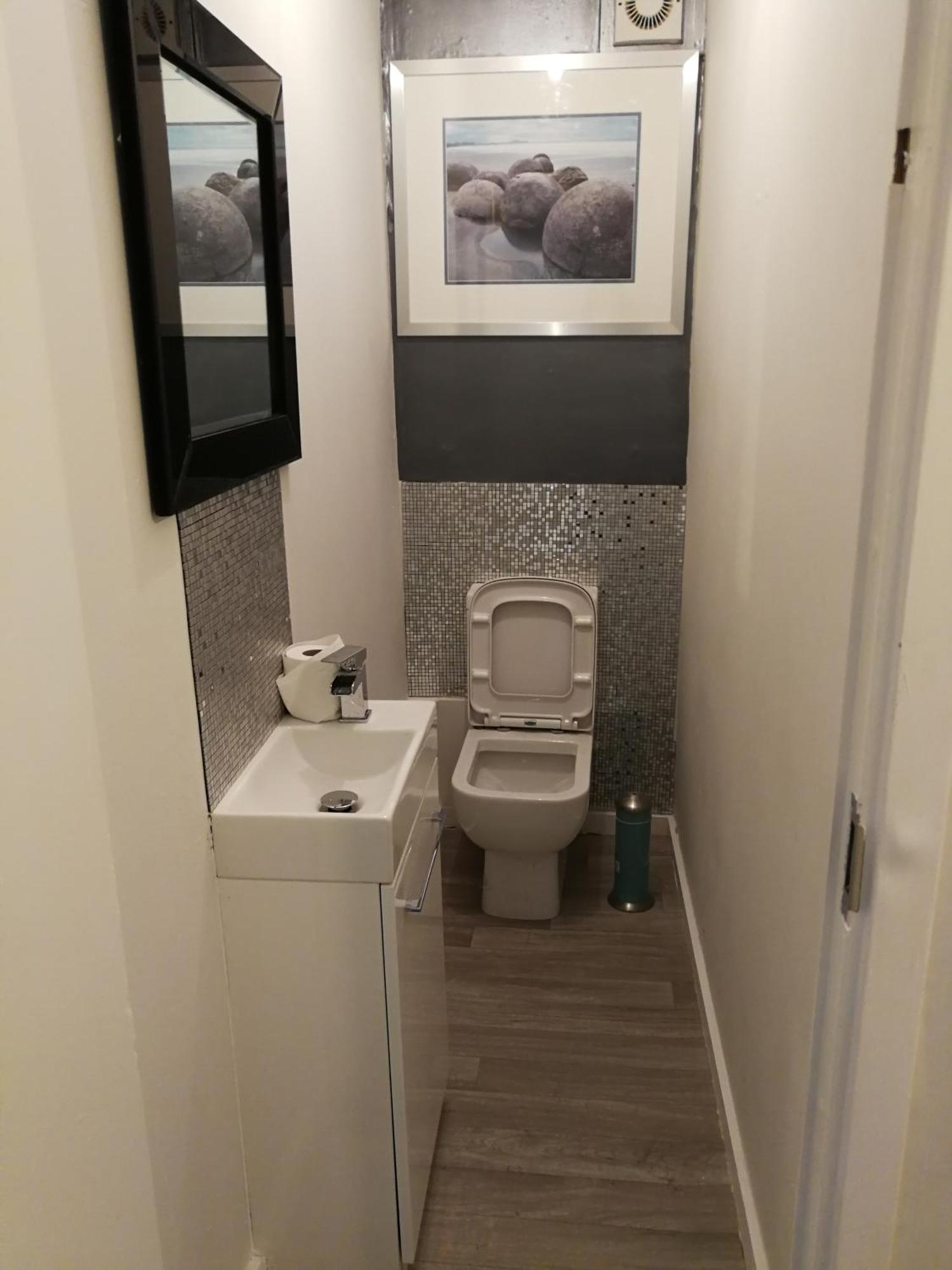 Private In * Glasgow