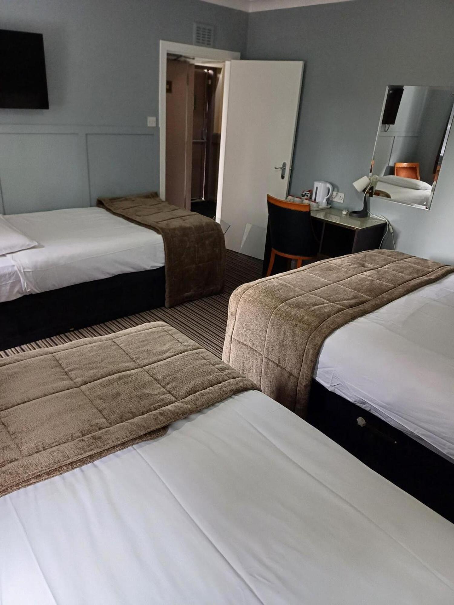 Kings Park Hotel Glasgow