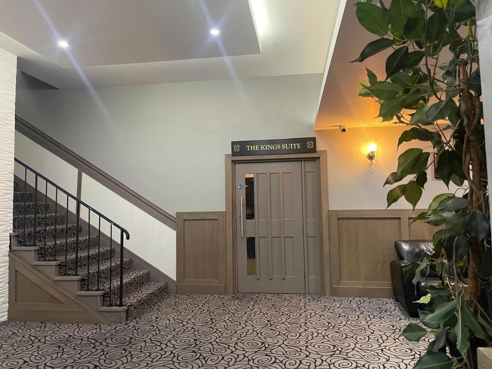 Kings Park Hotel Glasgow